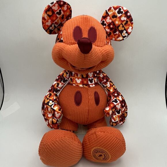 Disney Store Mickey Mouse Memories July Plush Limited Edition With Tags New - Picture 2 of 7